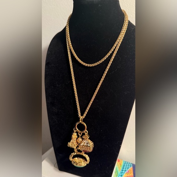 Kenneth Jay Lane (KJL) Gold Rope Chain Necklace with Bold Intaglios - Picture 1 of 11